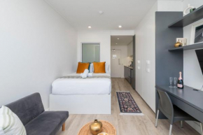 Chic Urban Studio at 1 on Albert